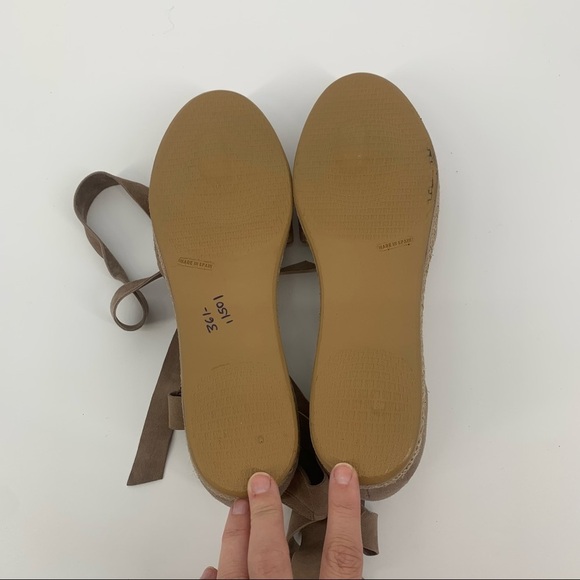 NEW Stuart Weitzman Taupe Lace Up Suede Espadrille Shoes Size 6 - Picture 3 of 5